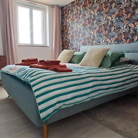 Au Bout Du Mont Villa Pontorson Eksteriør bilde