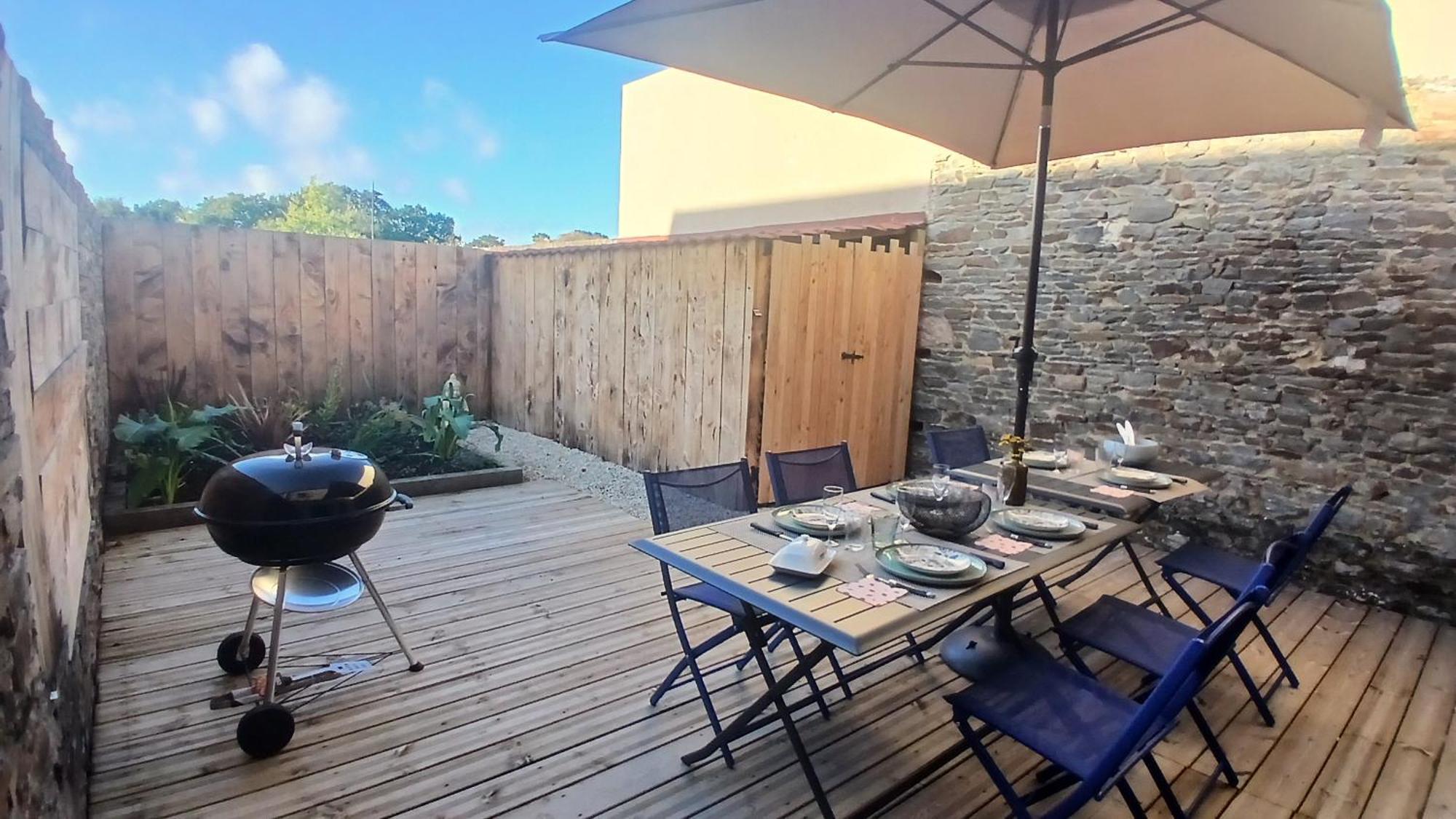 Au Bout Du Mont Villa Pontorson Eksteriør bilde